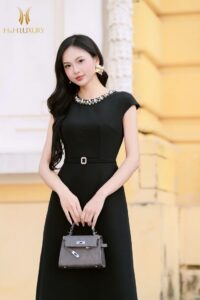 #GSNH 1555	Hai Mươi Năm Bị Đánh Cắp